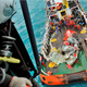 Imagen para el artículo titulado Recuperan del fondo del mar la cola del avión siniestrado de AirAsia